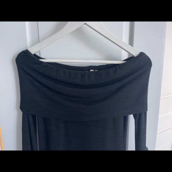 Wilfred Off-Shoulder Dress - Picture 2 of 2